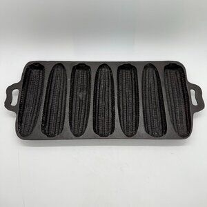 Vintage Cast Iron 7 Ear Corn Bread Stick Muffin Pan 7S Rustic Country Cottage